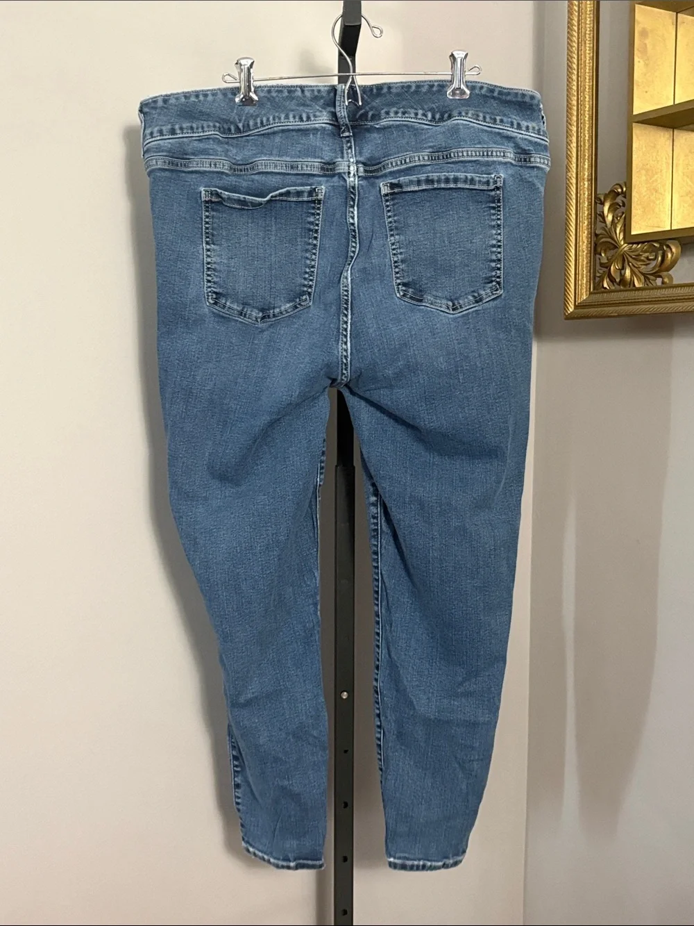 Torrid Size 22 Short High Rise Super Soft Skinny Jegging Classic Denim Jeans